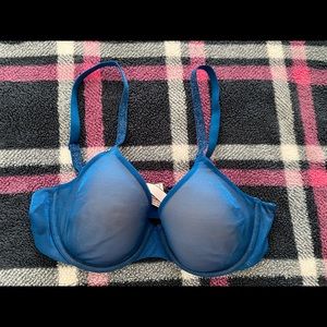 Like new Victoria’s Secret bra